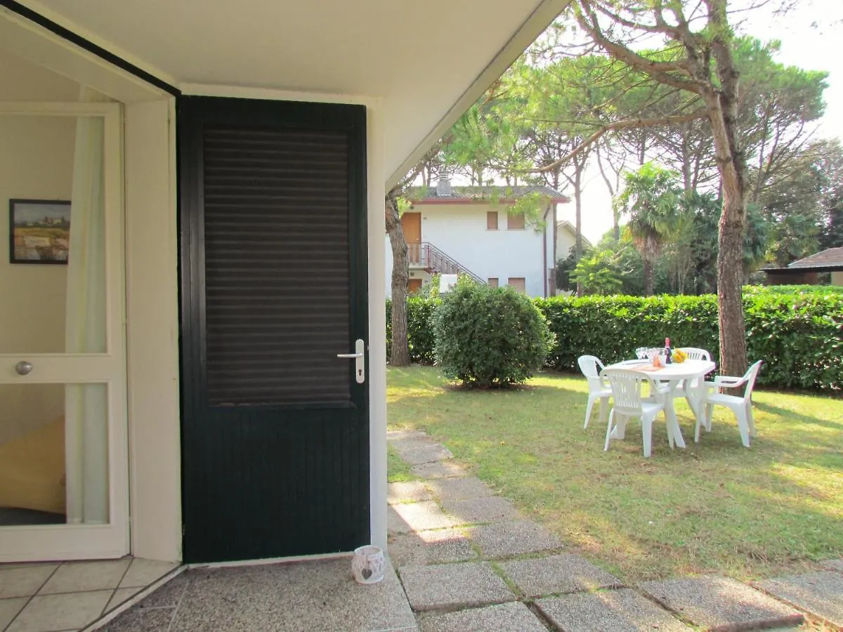 Quiet Charm Near The Beach - Beahost Bibione Villa