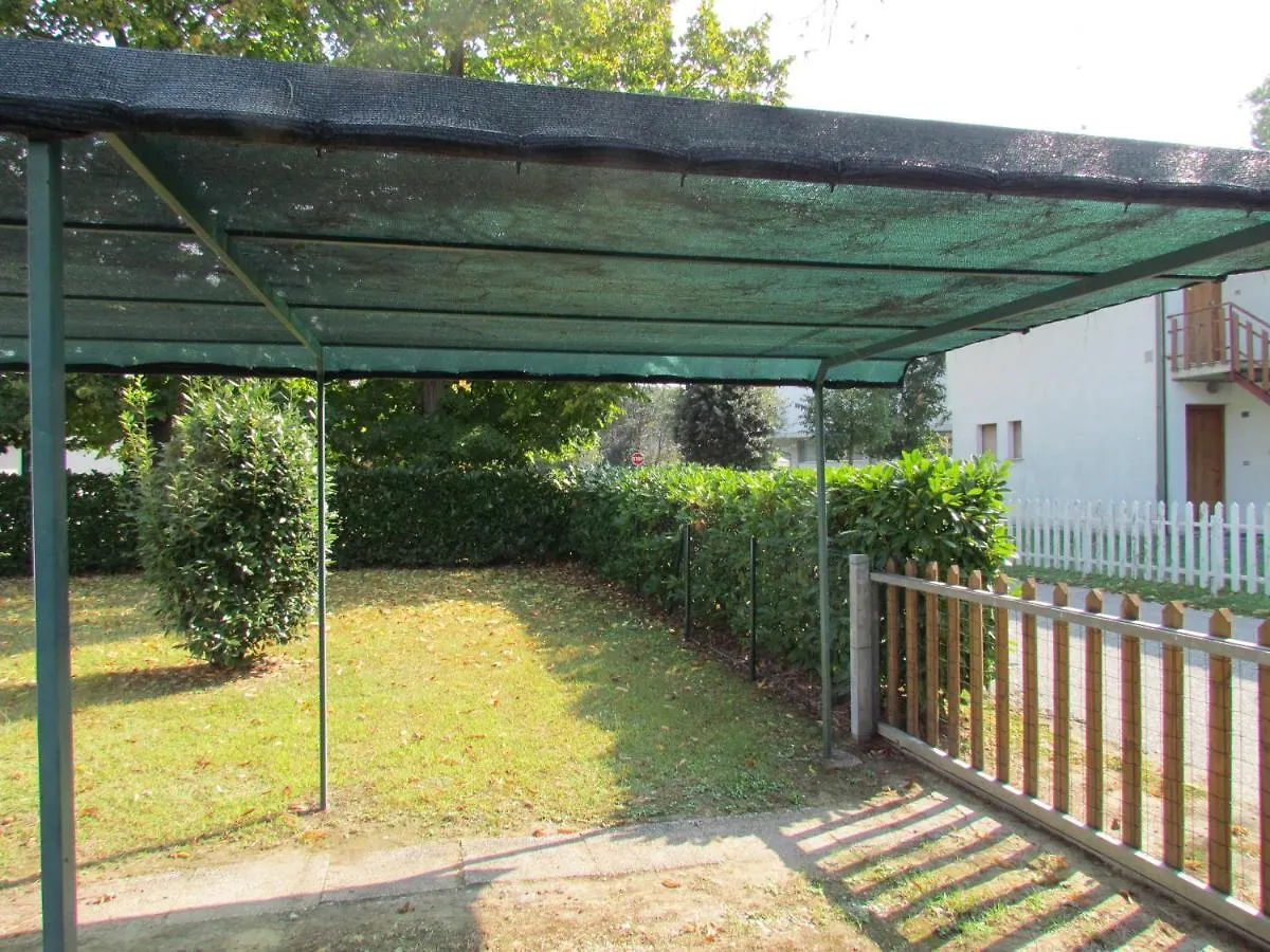Villa Quiet Charm Near The Beach - Beahost Bibione